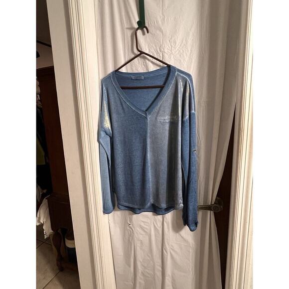 New Collection Blue Long Sleeve Shimmery Tee Size L Made In Italy Casual Comfy - Picture 1 of 5